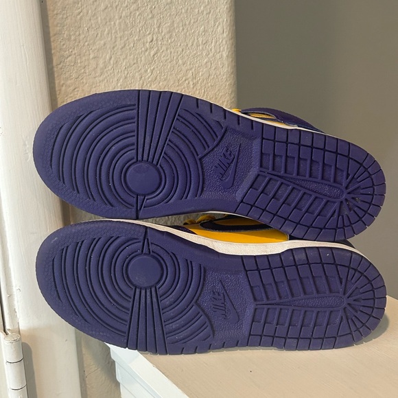 Nike Dunk High GS Lakers Court Kids Shoes 13C Purple Gold Sneakers DZ4455-500 - Picture 8 of 9